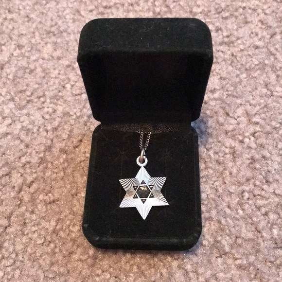 Silver Jewish star necklace - Picture 1 of 1